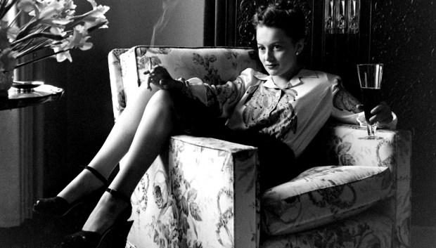 Errol & Olivia: Ego & Obsession in Golden Era Hollywood by Robert Matzen