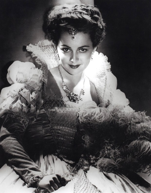 Errol & Olivia: Ego & Obsession in Golden Era Hollywood by Robert Matzen